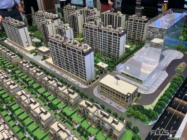 湖州房产超市网 湖州二手房 市中心区域二手房 > 富力绿地西湖观邸
