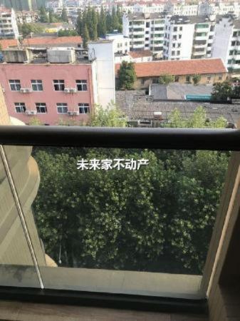 绿城百合园,新上捡漏房源中间楼层靠近八佰伴九汇成满