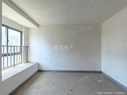 大三房两厅两卫满两年好楼层带车位